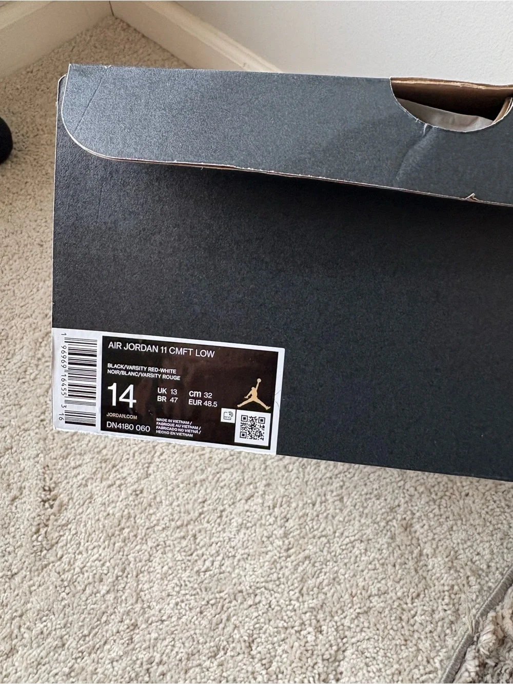Jordan 11 CMFT Low